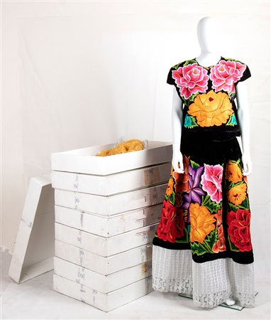 LOTTO DI 8 SCATOLE MISTE