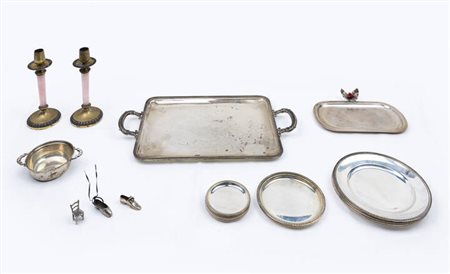 LOTTO DI VENTICINQUE OGGETTI IN ARGENTO