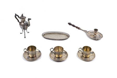 LOTTO DI NOVE OGGETTI IN ARGENTO