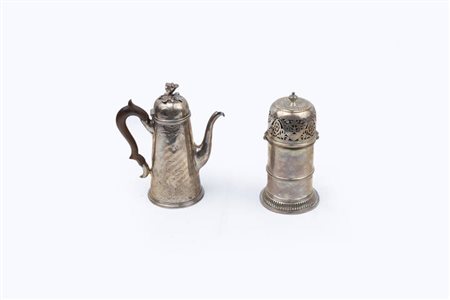 LOTTO DI DUE OGGETTI IN  ARGENTO