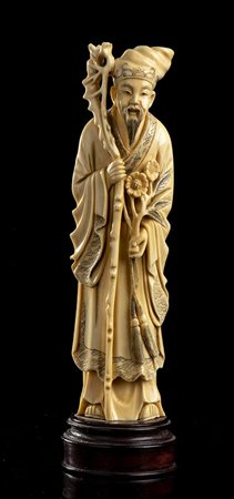 DIVINITÀ IN AVORIO<br>Cina, inizio del XX secolo