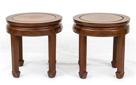 DUE TAVOLINI BASSI IN LEGNO<br>Cina, XX secolo<br>