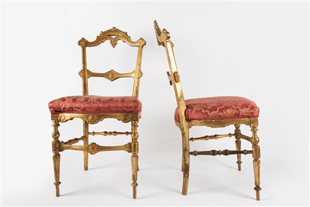 Coppia di sedie in legno intagliato e dorato, secolo XIX