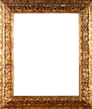 Importante cornice in legno intagliato e dorato, secolo XVII