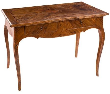 Scrivania in noce con intarsi, Napoli, metà del XVIII secolo con piano...