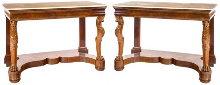 Coppia di consoles in piuma di mogano, Napoli, metà del XIX secolo con piano...