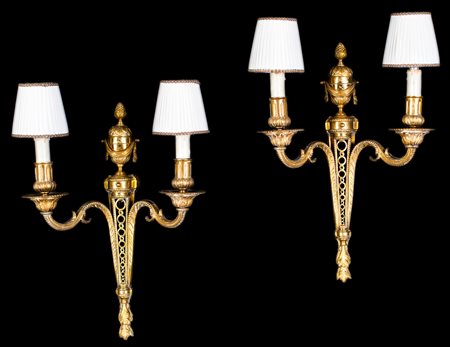 Coppia di appliques in bronzo dorato a due luci, XIX secolo F2, , 44x31x13