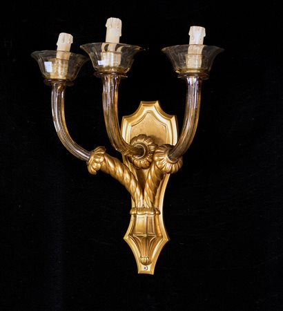 Applique in bronzo dorato a tre luci, prima metà del XX secolo F2, , 50x34x25