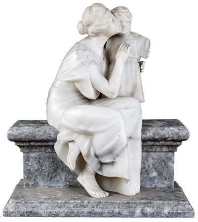 Scultore fine XIX/inizi XX secolo , Mamma con bambino F2, alabastro bianco e...