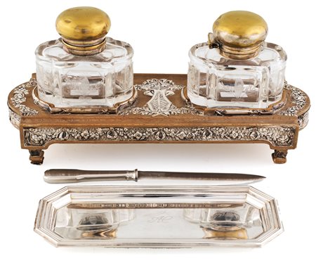 Lotto composto da tre accessori da scrivania