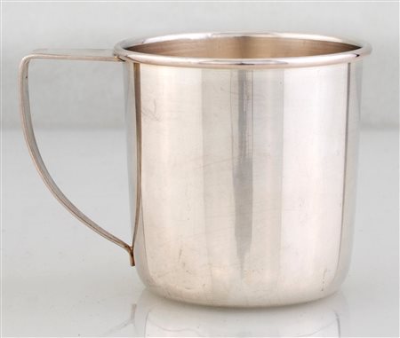 Piccolo boccale in argento