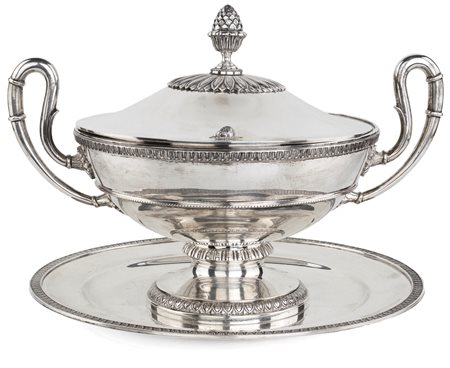 Centrotavola in argento