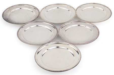 Sei piattini in argento 800/1000