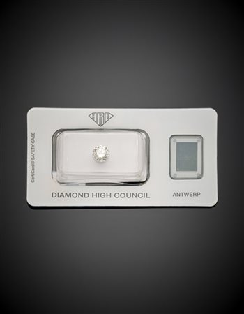 Diamante rotondo taglio a brillante di ct. 1,12 in blister. 

Accompagnato da d