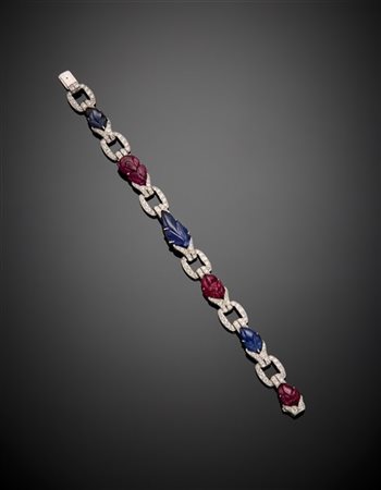 Bracciale in oro bianco con diamanti per complessivi ct. 3 circa e distanziator