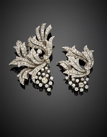Doppia broche floreale a clip in oro bianco, diamanti rotondi e old mine per co