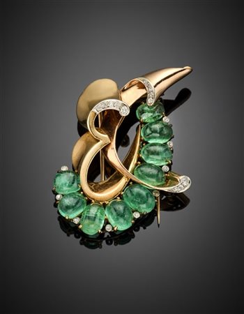 TRABERT & HOEFFER MAUBOUSSIN
Spilla "Reflection" in oro giallo con boules di sm