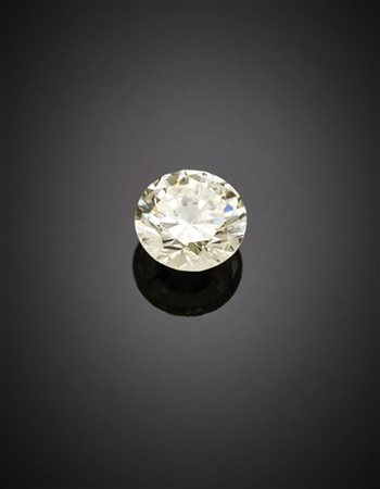 Diamante rotondo taglio a brillante di ct. 2,53. 

Accompagnato da diamond repo