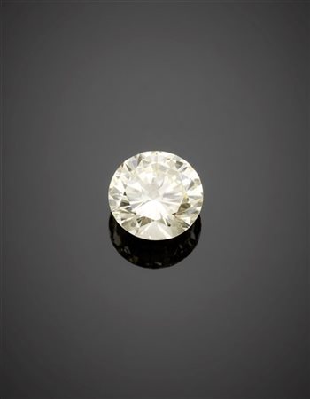 Pendente in oro bianco con diamante rotondo taglio a brillante di ct. 4,40, g 2