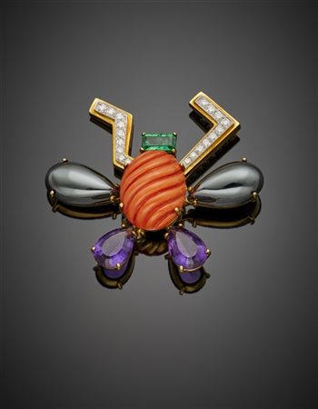 PALOMA PICASSO PER TIFFANY & CO.
Spilla in oro giallo e bianco a guisa di farfa