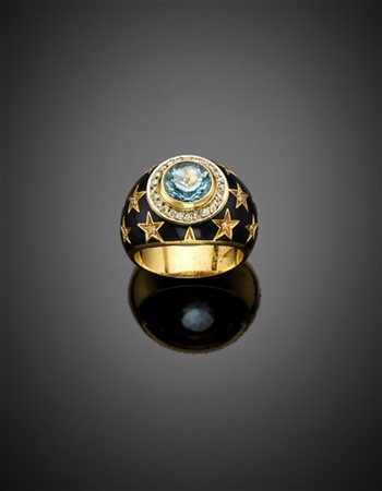 Anello in oro giallo con smalto nero e piccoli diamanti, al centro un topazio a