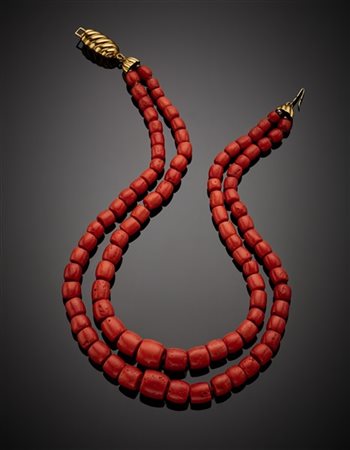Collana a scalare a due fili di corallo rosso/arancione a barilotti con chiusur