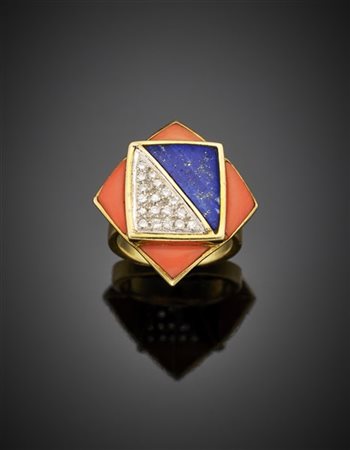 Anello geometrico in oro giallo con corallo, lapislazzuli e diamanti, g 11,59 c