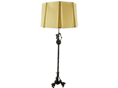 A.Pandiani (Milano 1838-1928) Lampada in bronzo Altezza 84 cm, altezza totale...