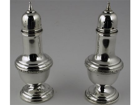 Coppia di saliere in argento Sterling Altezza 12 cm