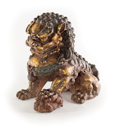 Scultura apotropaica in ghisa con tracce di doratura dipinta, Cina, XX secolo...
