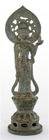 Bodhisattva Guanyin in bronzo, Cina, dinastia Qing, prima metà del XIX secolo...