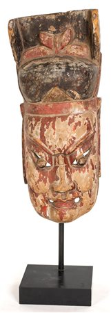 Maschera cerimoniale taoista in legno policromo, Yunnan, Cina, dinastia Qing,...