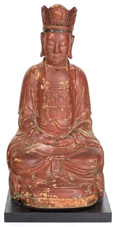 Buddha Dhyanamudra in legno laccato rosso con tracce di doratura, Cina, XIX...