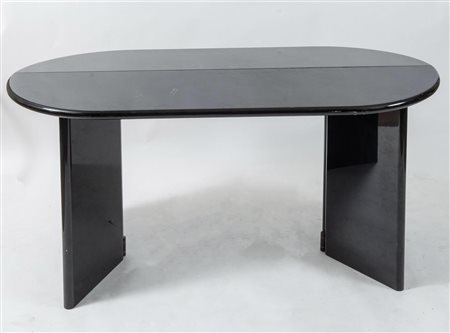 KAZUHIDE TAKAHAMA Tavolo in legno laccato apribile mod. Antella. Lievi...