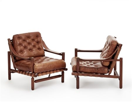 Ilmari Tapiovaara Coppia di poltrone. Cantù, 1959ca. Struttura in legno massello