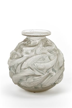 René Lalique Vaso modello "Salmonidés". Esecuzione Lalique, Francia, anni '30/'4