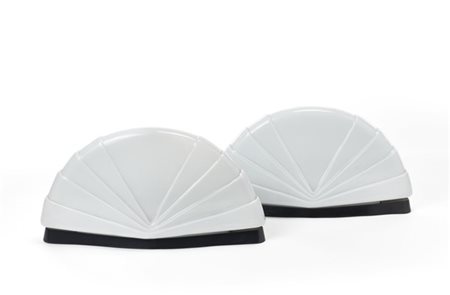 Leucos Coppia di lampade da tavolo a ventaglio. Murano, anni '80. Diffusore in v