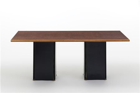 Afra Scarpa (1937-2011) e Tobia Scarpa (1935) Tavolo della serie "Artona". Produ