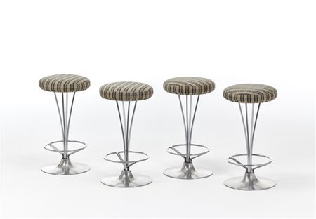 Piet Hein (Attribuito)
Quattro sgabelli alti. Probabile produzione Fritz Hansen.