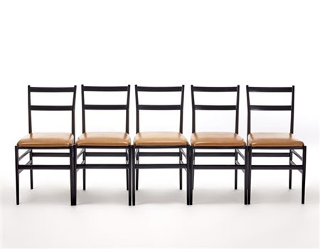 Gio Ponti Lotto di cinque sedie modello "646 Leggera". Produzione Cassina, Meda,
