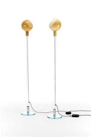 Gae Aulenti (1927-2012) e Piero Castiglioni (1944) Coppia di lampade da terra mo