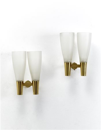 Pietro Chiesa Coppia di lampade da parete a due luci modello "1537". Produzione