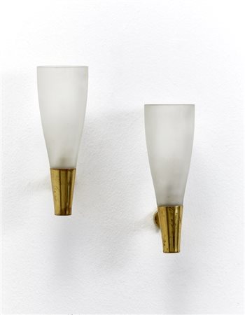Pietro Chiesa Coppia di lampade da parete a una luce modello "1537". Produzione