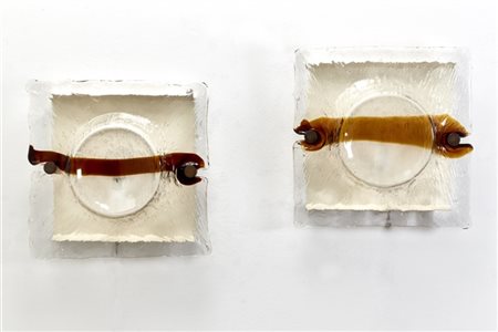 Venini * Coppia di lampade da parete modello "825.01". Murano, anni '70. Struttu