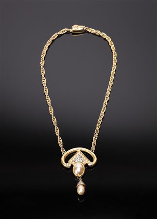 CARDIN PIERRE  - Collier dorato con ciondolo di perle artificiali e strass.