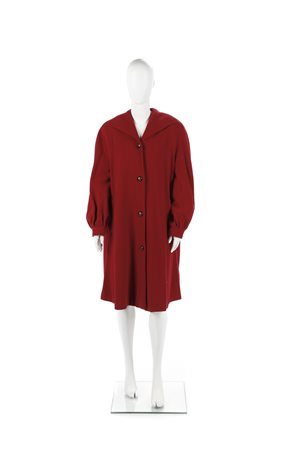  VALENTINO - Cappotto in lana rosso con maniche a sbuffo. Taglia 46IT.