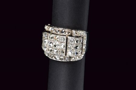 Anello primi 900 in oro bianco e diamanti 