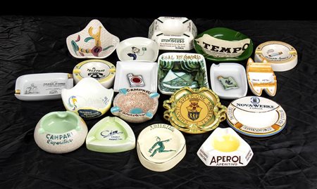 VARIE MANIFATTURE<br>Venti posacenere da collezione 