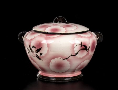 ESTRATTO WUHRER - BRESCIA<br>Contenitore rosa all’aerografo dell'estratto Wuhrer