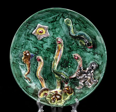 ICAV - VIETRI <br>Piatto con pesci a rilievo